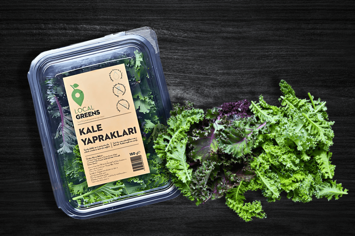 local-greens-kale-otu-bitkisi-yapraklari-ayiklanmis-paketli